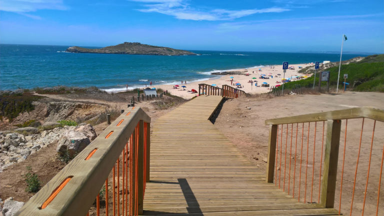 Pessegueiro Beach | Leisure, Public spaces | Sines, Portugal